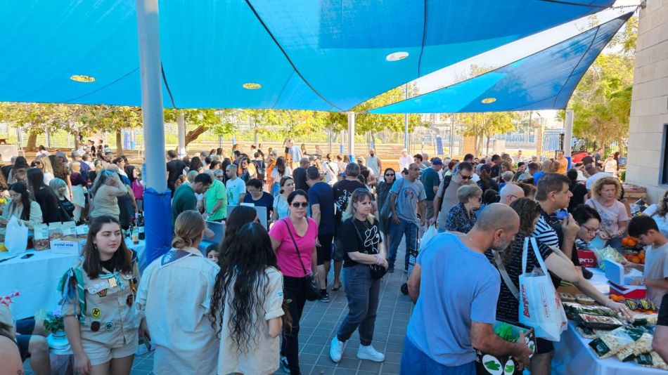 חוזרים לשגרה: הפנינג ויצירה נשית מוזיקה מעוטף ישראל יתקיים ביום האישה הבינ"ל ברמת גן