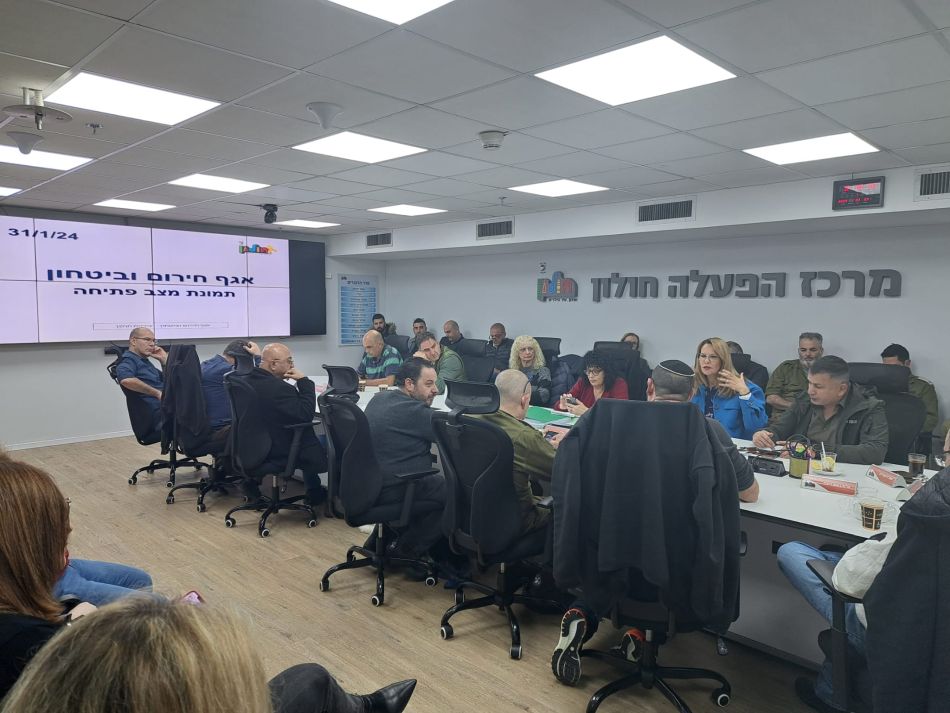 חולון נערכת למקרה של הסלמה בלחימה