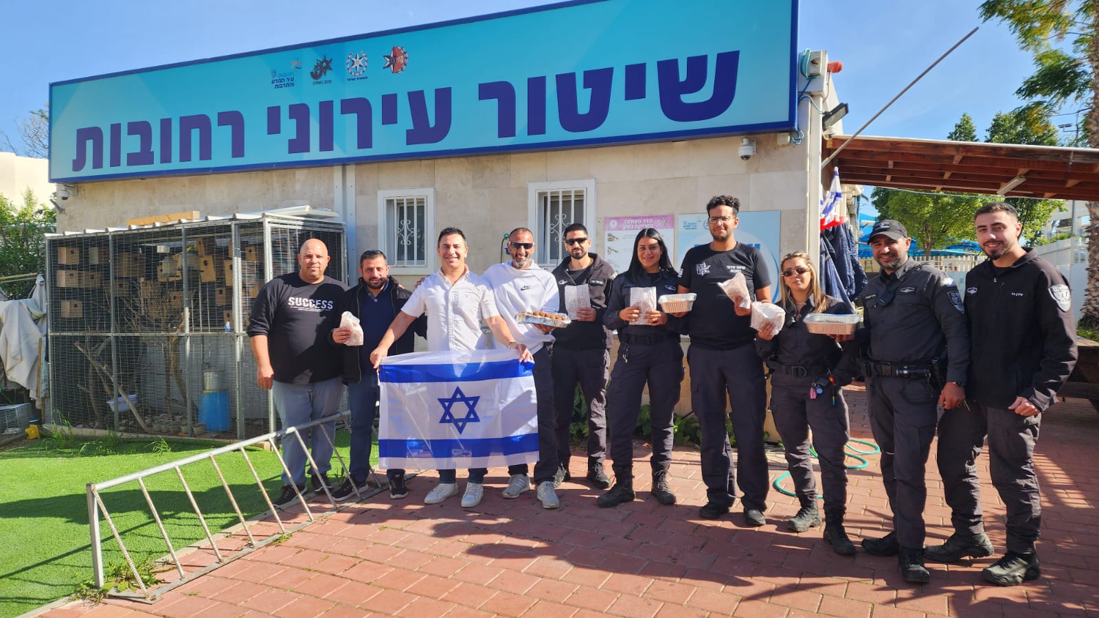 מרגש: רשת חוויות תחלק מנות פלאפל לכוחות הביטחון, ההצלה והחיילים בעיר לציון "מבצע דוגו"