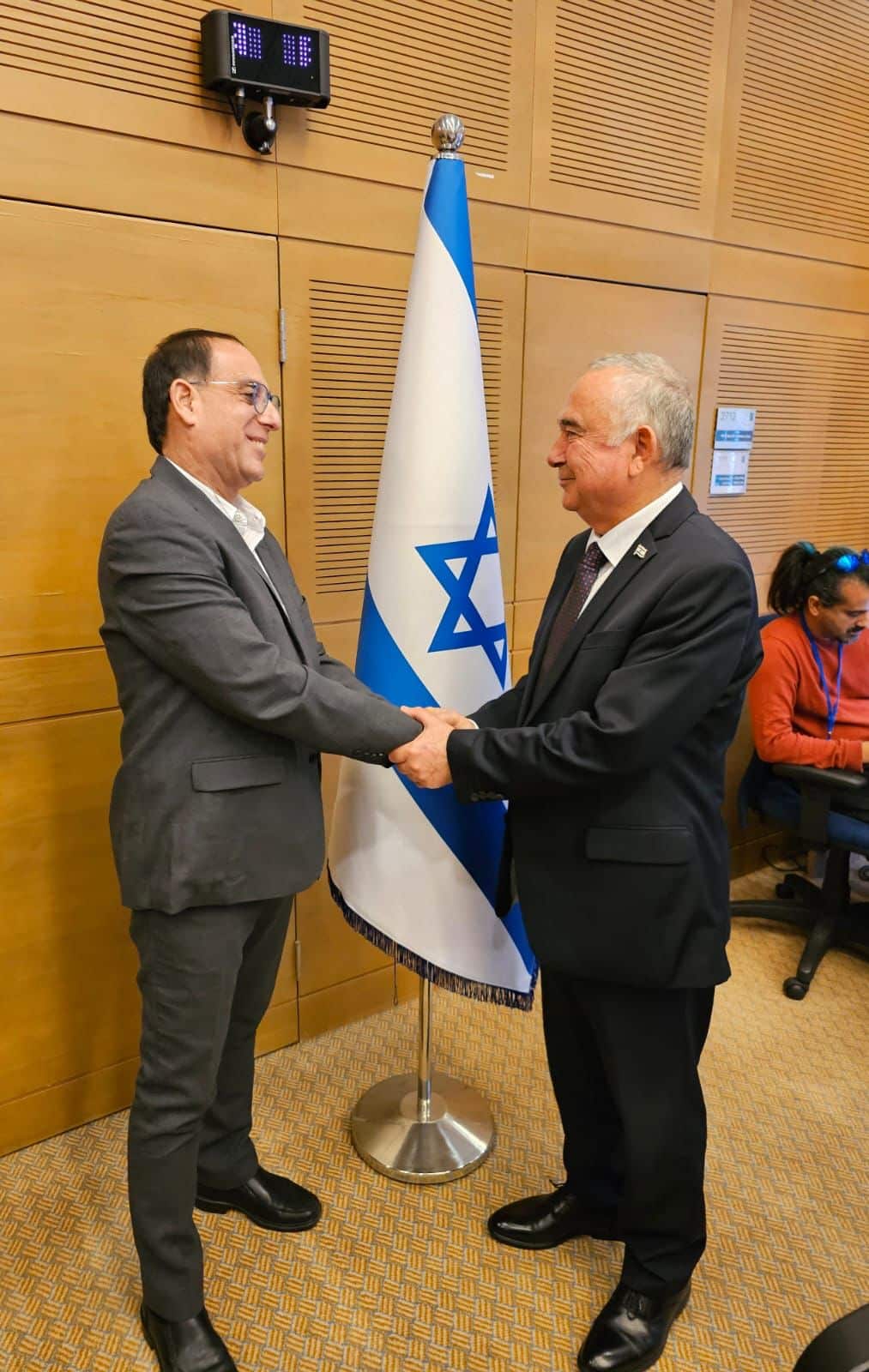 צו השעה: זהר בלום יזם דיון בכנסת בנושא חיזוק החוסן הנפשי של הילדים והנוער בעקבות המלחמה