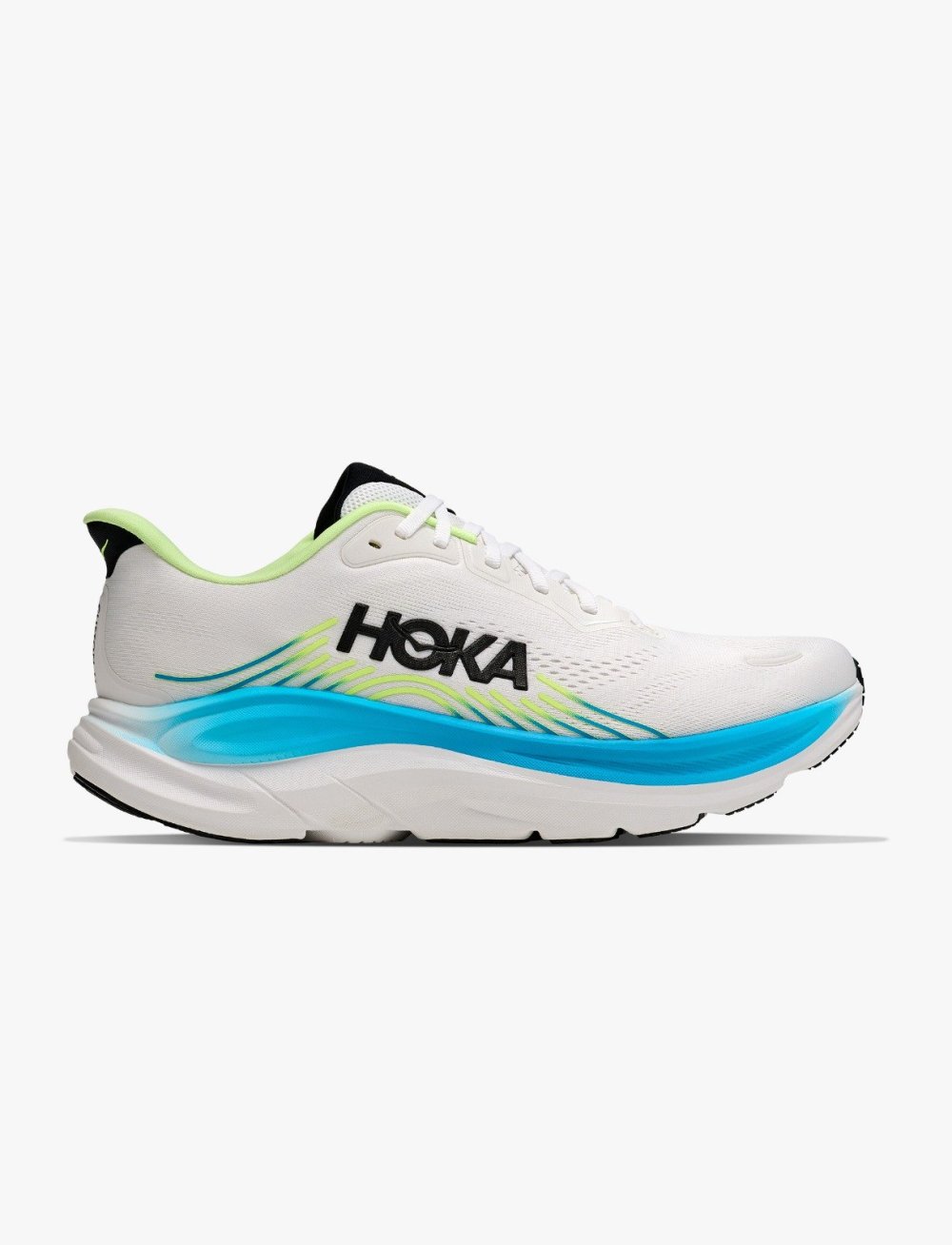 קפיצת מדרגה: ה-Clifton 11 של HOKA נוחתת בישראל עם שדרוגים לחוויית הריצה