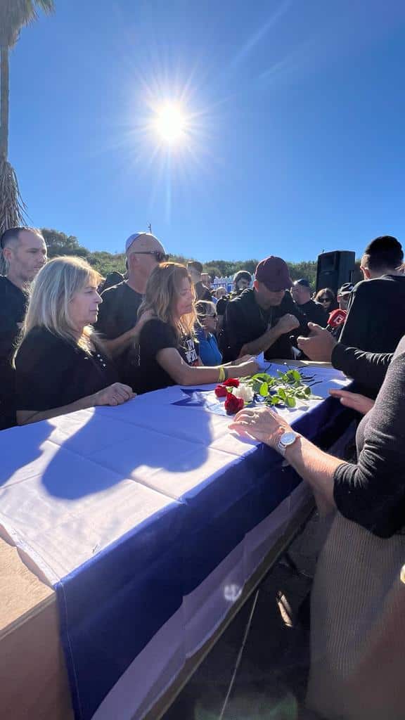 הלב בוכה: עדן זכריה ז"ל נקברה ביום בו נולדה