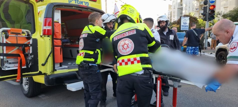 רוכב אופנוע נפצע קשה מאוד בתאונה בחולון