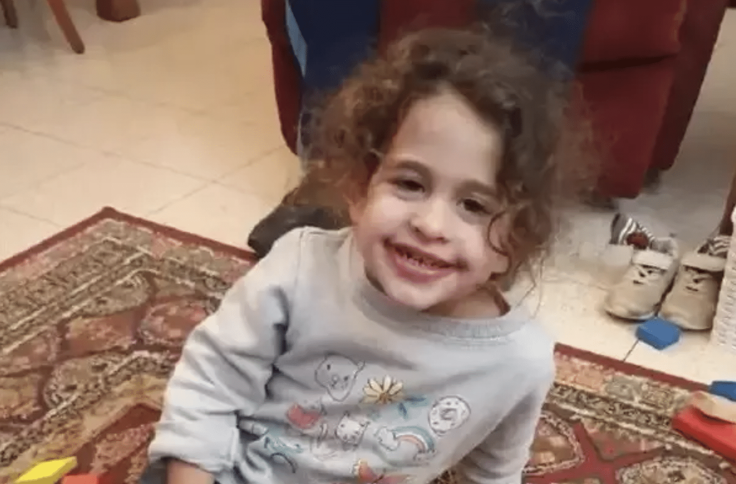מרגש: ליאור ונרקיס ספיר מבקשים לאמץ את אביגיל עידן