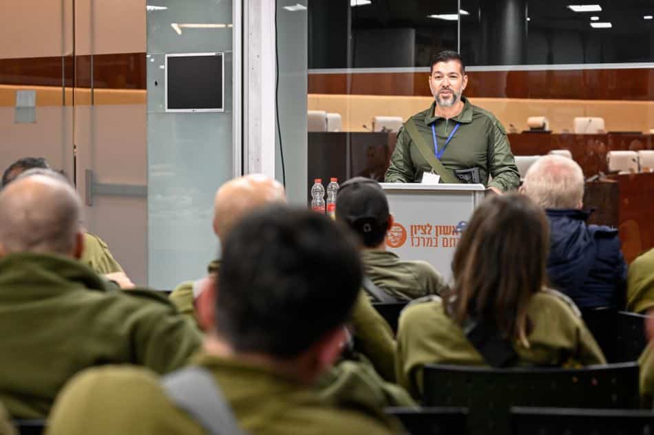 מצדיעים ל"מגיני העיר" של ראשון לציון