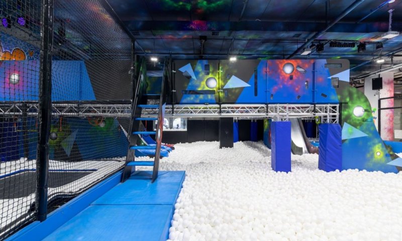 רשת המשחקיות White Pool מגיעה ל-G סיטי ראשון לציון עם מתחם ענק של כדורים בקונספט ייחודי בעולם!  