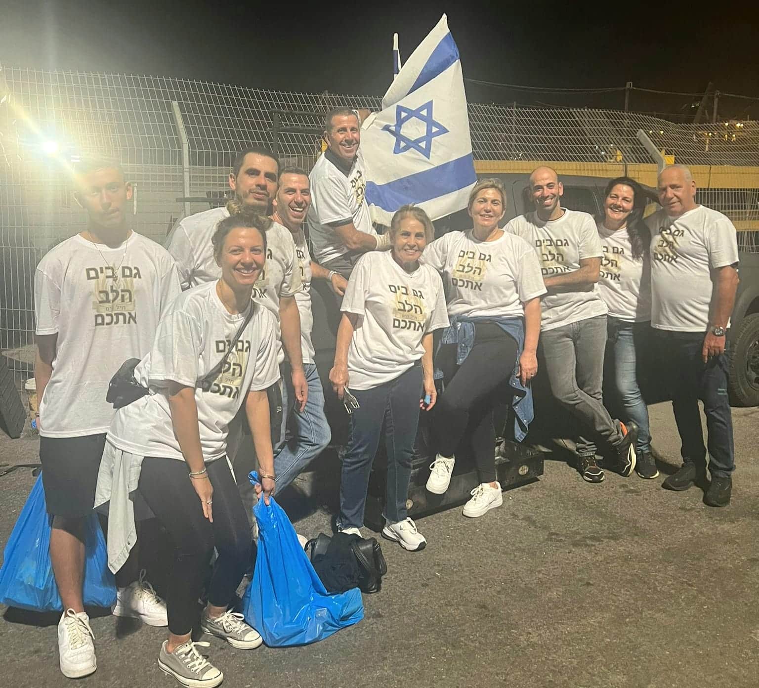 מחמם את הלב: המחווה המרגשת של  משפחת עמירה ללוחמי שייטת 13