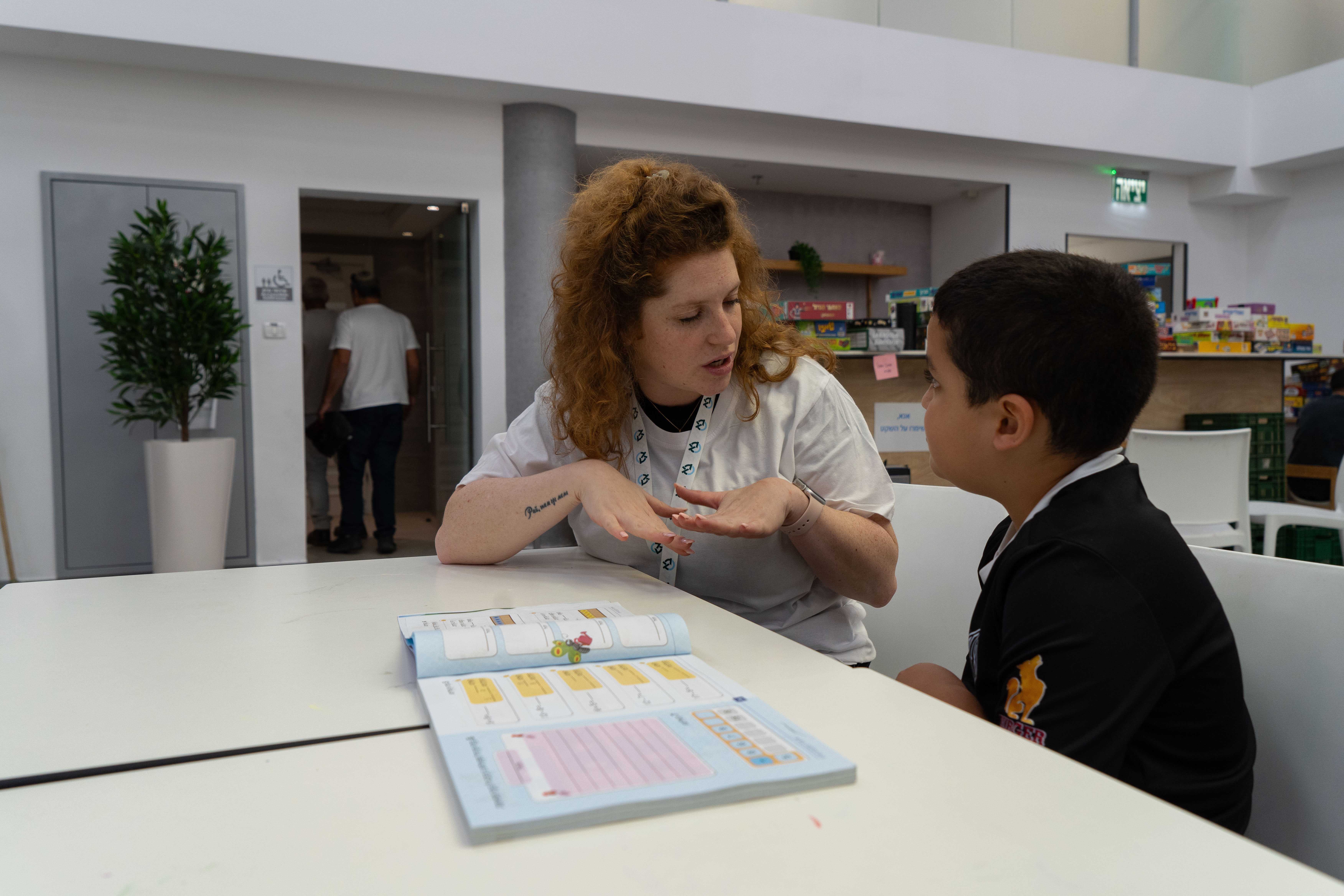 שגרה: מיזם חינוכי ל- 250&nbsp;ילדים מהעוטף השוהים בכפר המכביה  &nbsp;