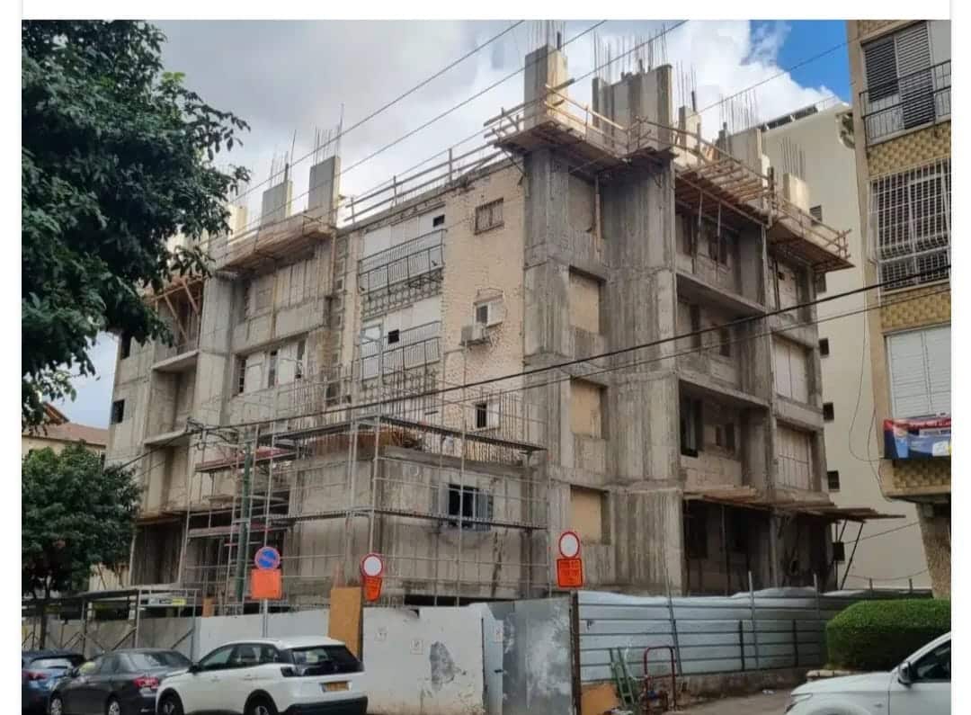 אתר בנייה, צילום גל גפן, לתמונה אין קשר לאתר הבנייה הנסגר