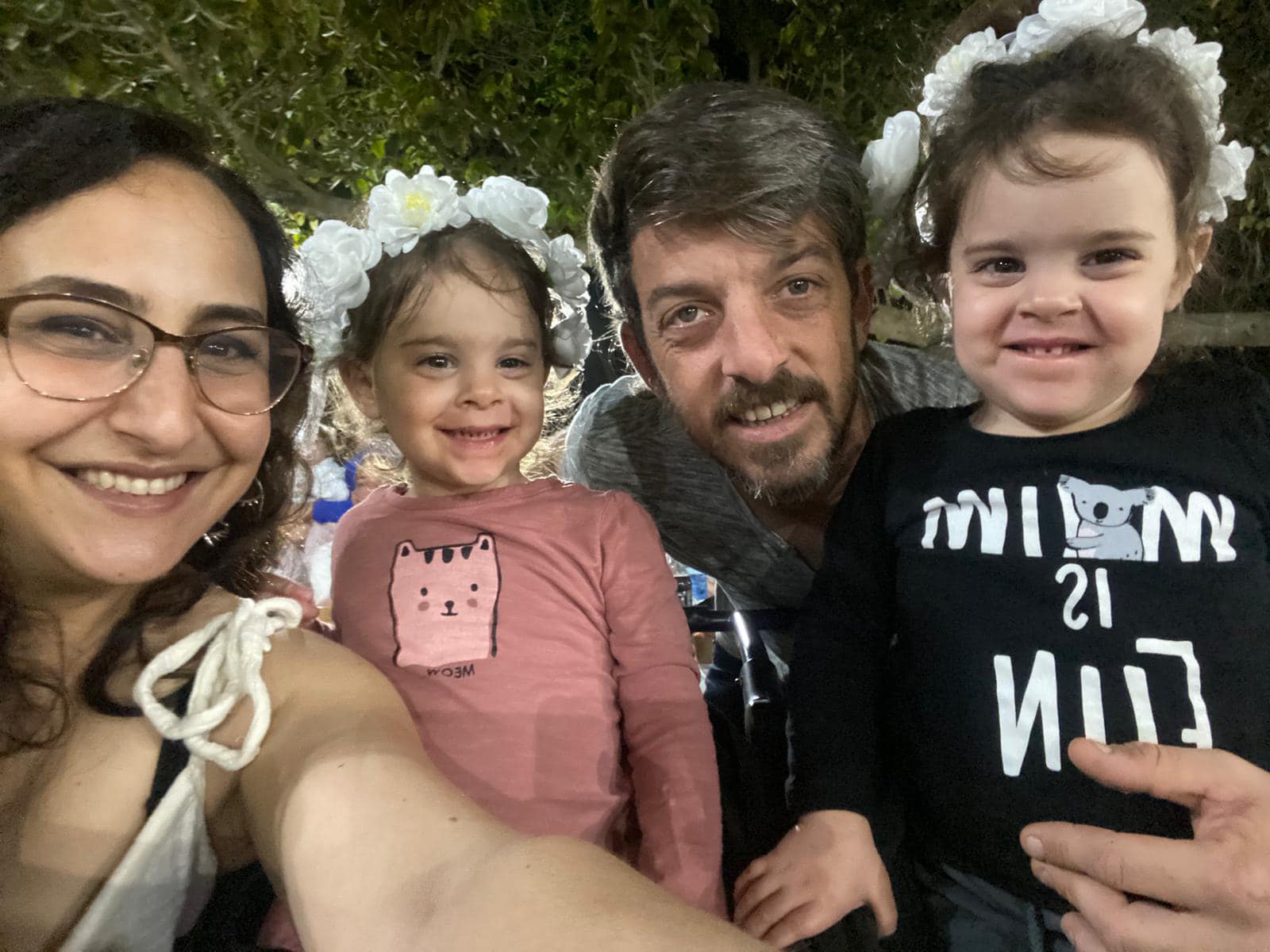 הסבא מרמת גן ששתי נכדותיו נחטפו לעזה: "לשחרר בכל מחיר"