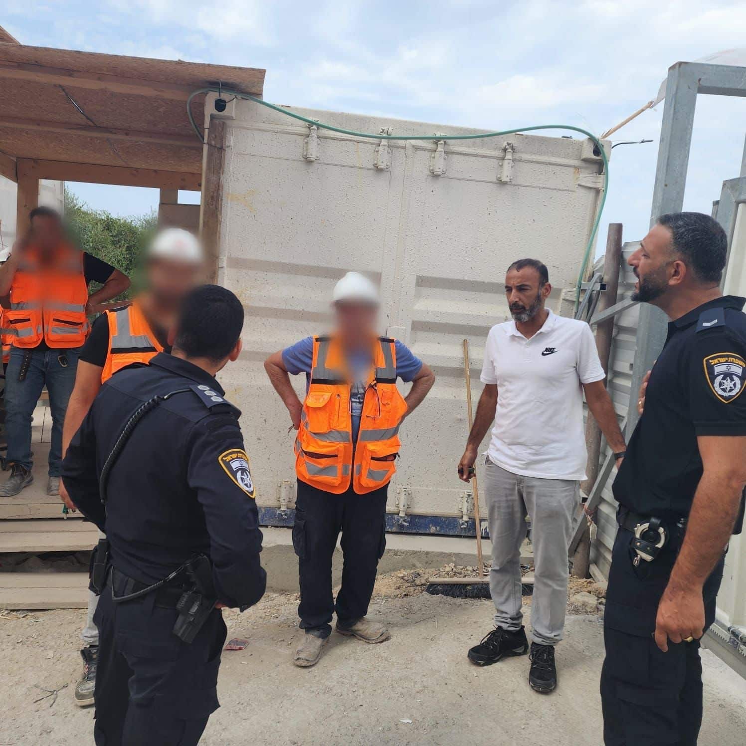 רחובות:נעצרו מעל 30 שוהים בלתי חוקיים