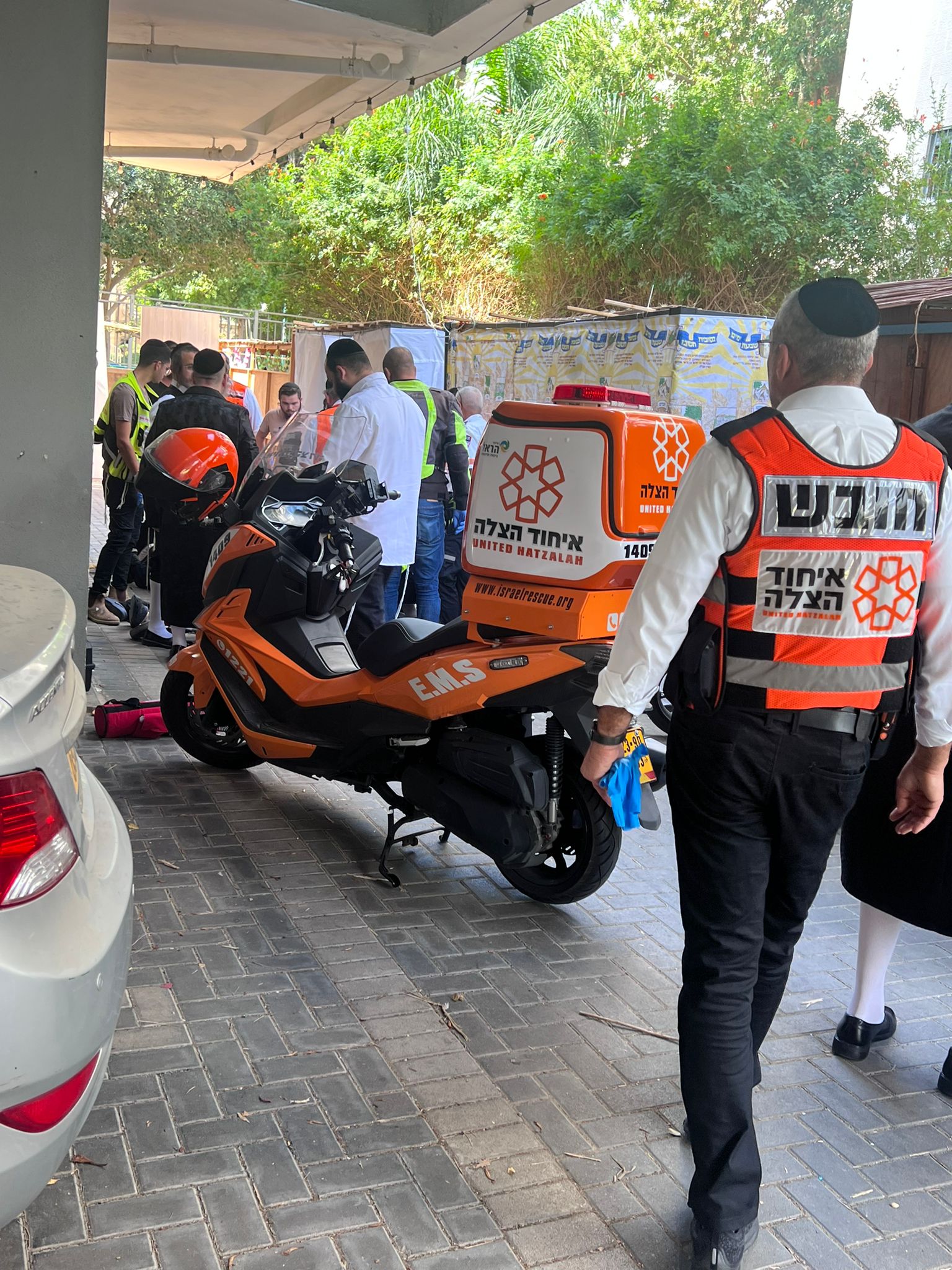 רחובות: בן 80 התמוטט בחניה