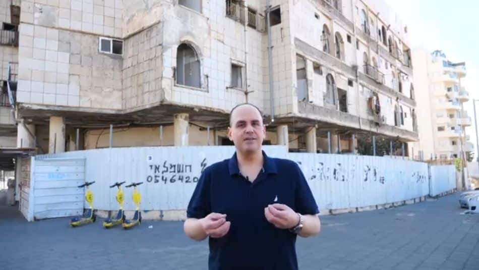 ראש עיריית בת ים- צביקה ברוט. צילום, דוברות