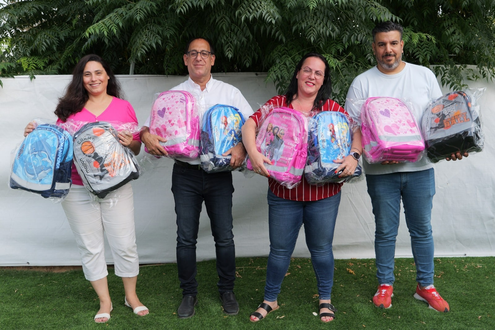 בשעה טובה: מבצע תיק לכל תלמיד בהובלת זהר בלום יוצא לדרך