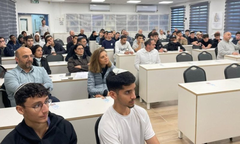 בית מדרש לזכר הבוגרים שנפלו: נחנך "גיבורי כח" בישיבת אמית עמיחי ברחובות