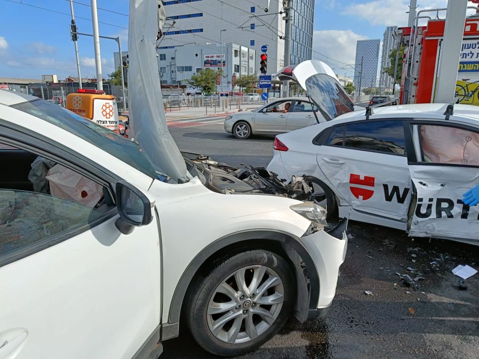 צילום: דוברות והסברה, תחנה איזורית חולון
