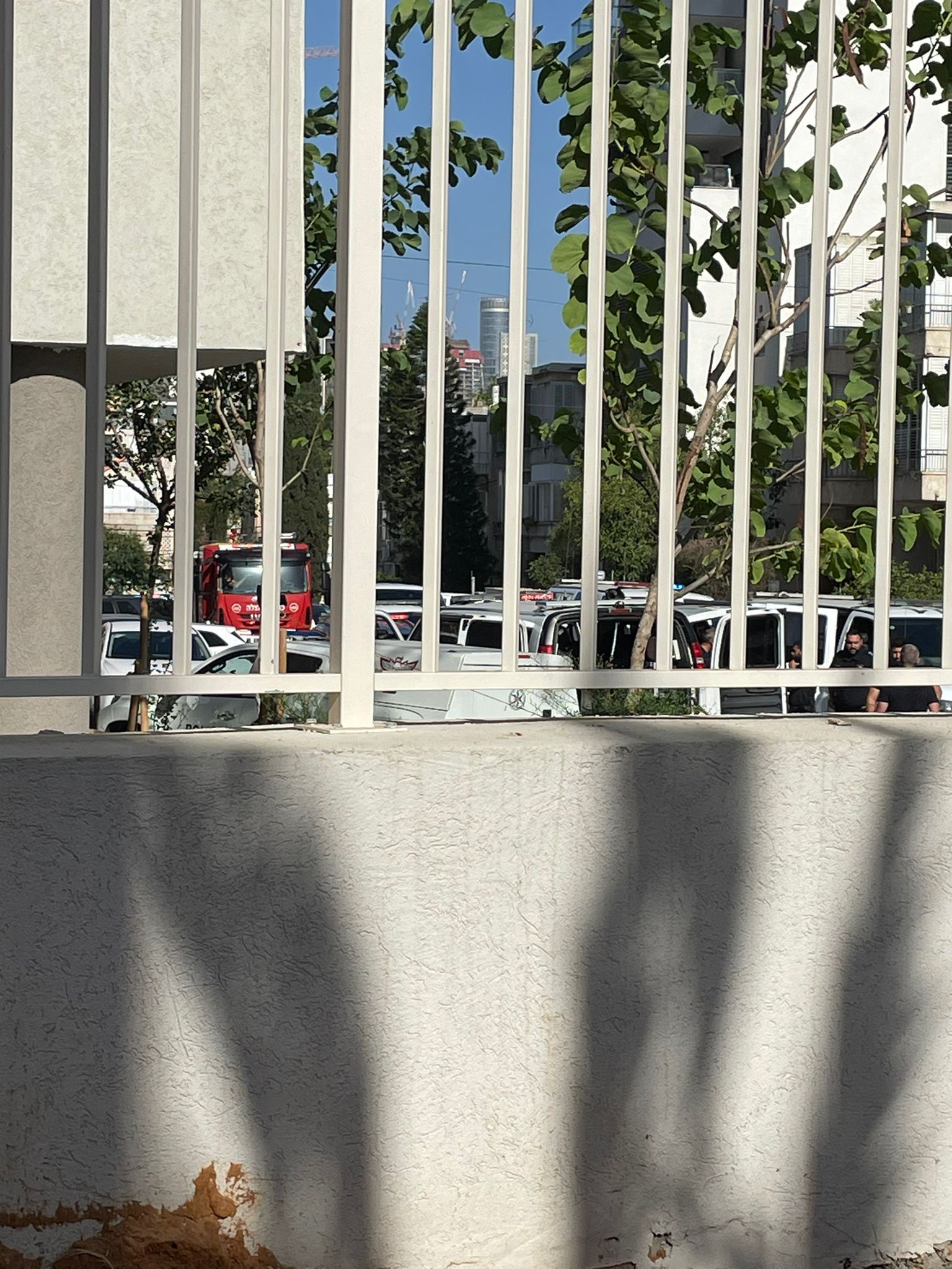 זה לא נגמר: מטען הונח סמוך לרכב