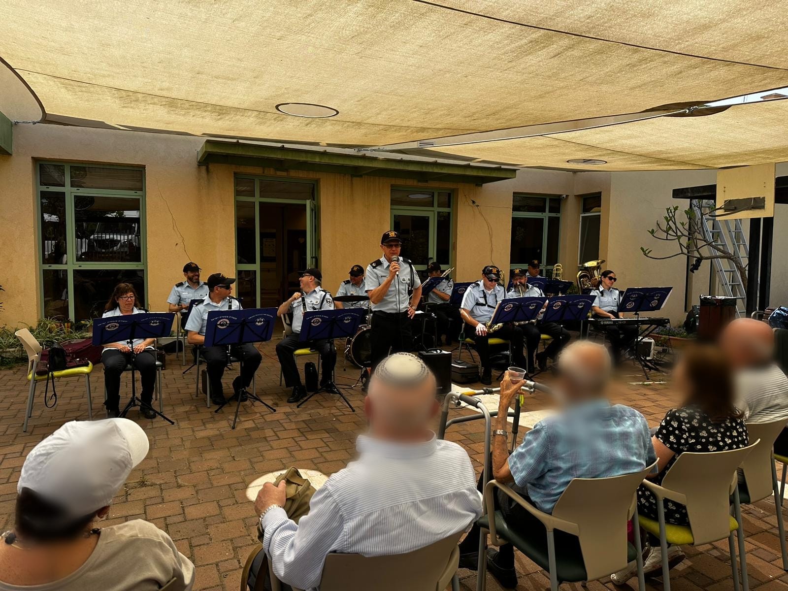 פעילות קהילתית של מפקד השיטור הקהילתי בדרום רמת גן למען הגיל השלישי
