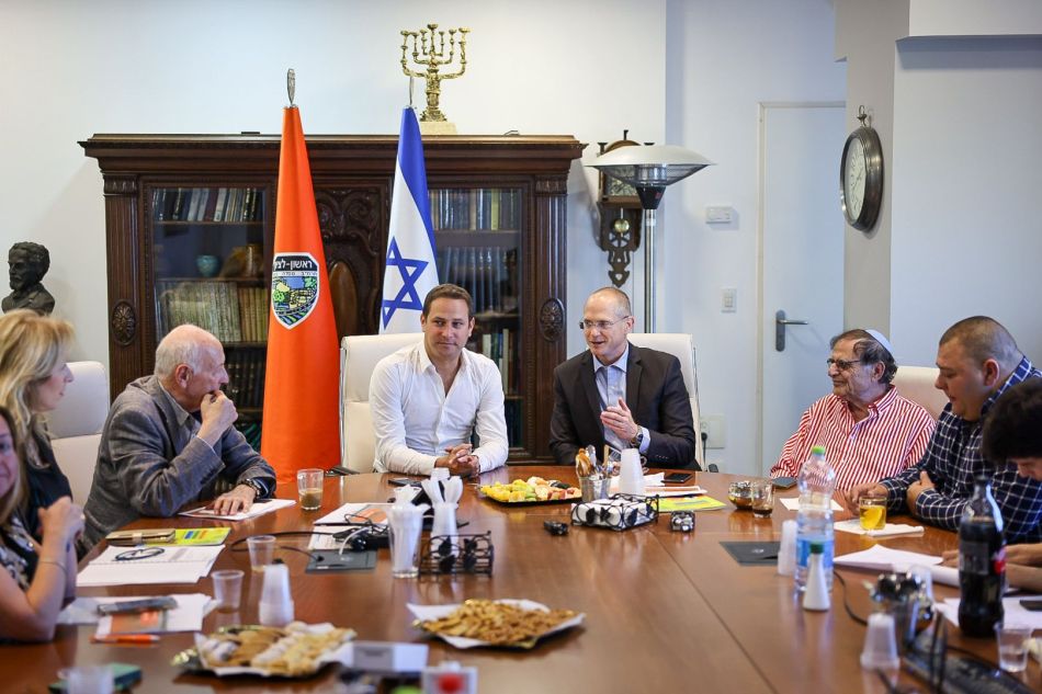יו״ר ועדת העלייה, הקליטה והתפוצות, ח״כ עודד פורר, ביקר בראשון לציון