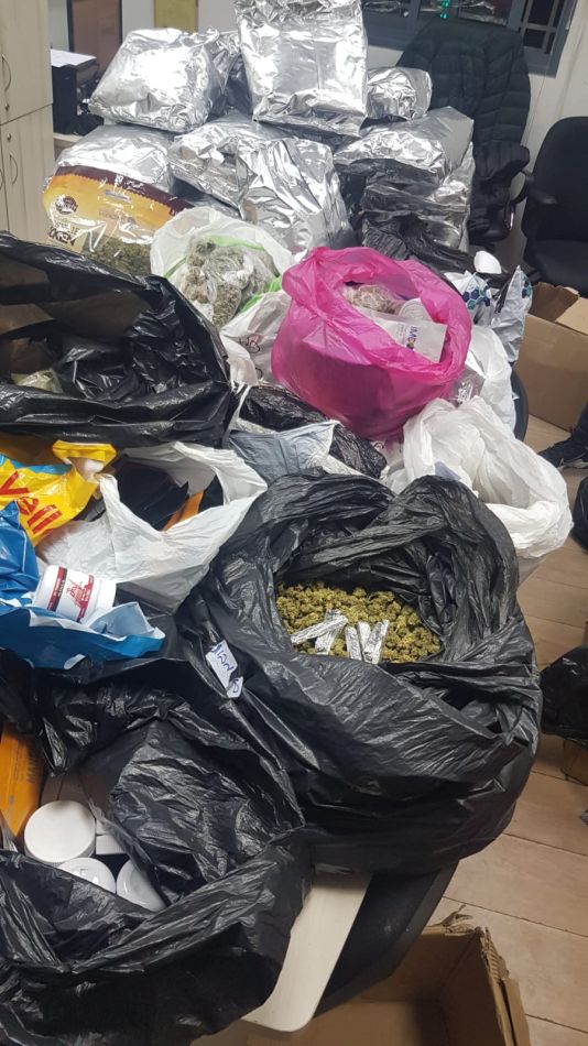 2 תושבי חולון ובת ים חשודים בניהול מעבדת סמים