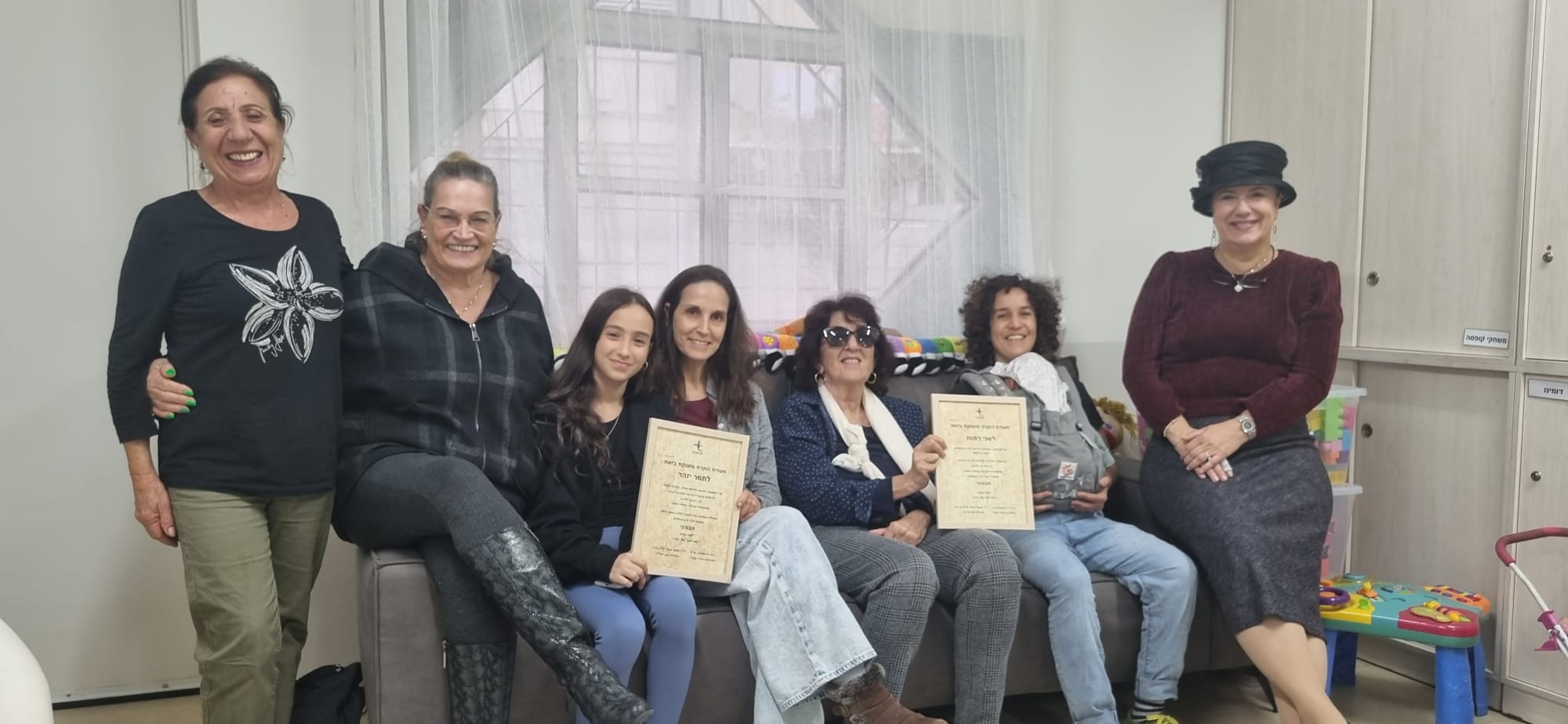 מרכז קשר. צילום: דוברות אור יהודה