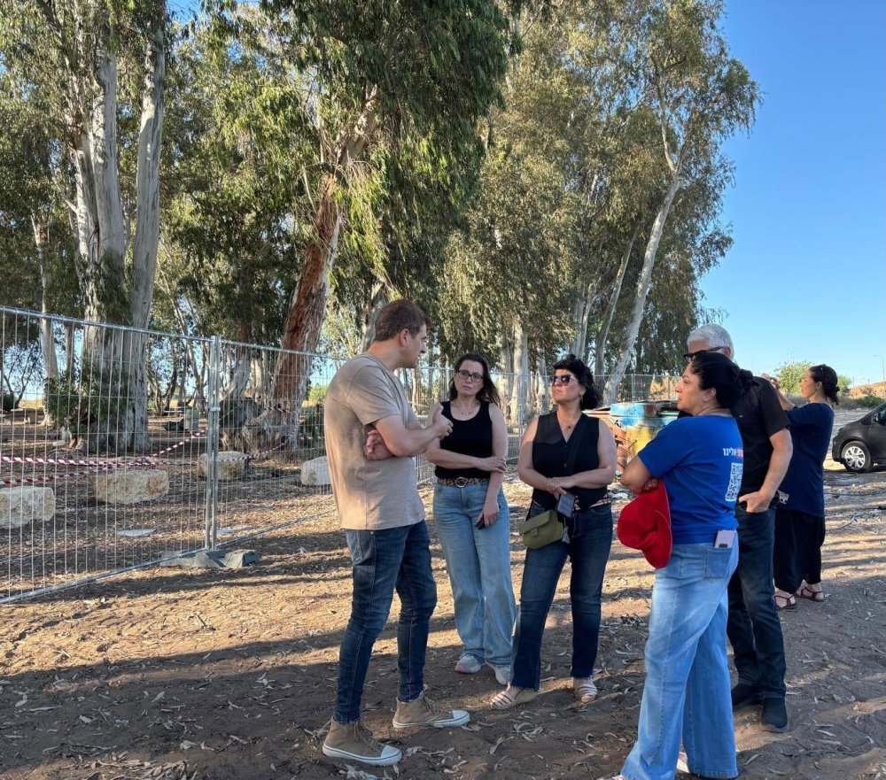 סערה ברחובות: יותר מ־500 תושבים חתמו נגד כריתת עשרות עצים בחורשת הצופים