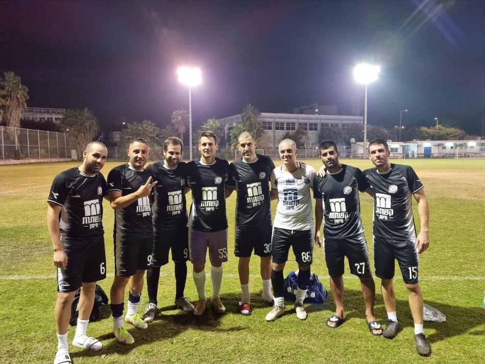 גם השנה ידברו גבוה- צילום: ותיקי הפועל ראשון לציון