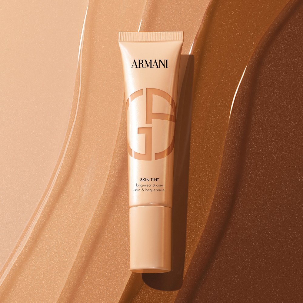  GIORGIO ARMANI BEAUTY מציג: SKIN TINT
