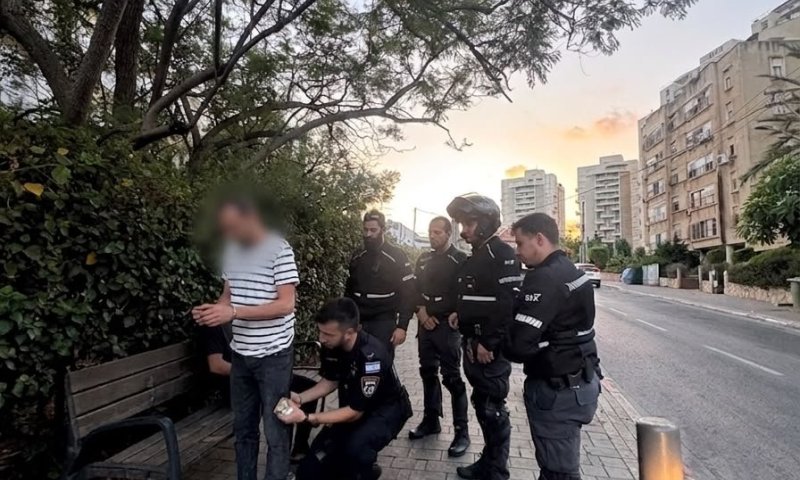 שני שוהים בלתי חוקיים אותרו ברמת גן בעקבות דיווח של תושבת העיר