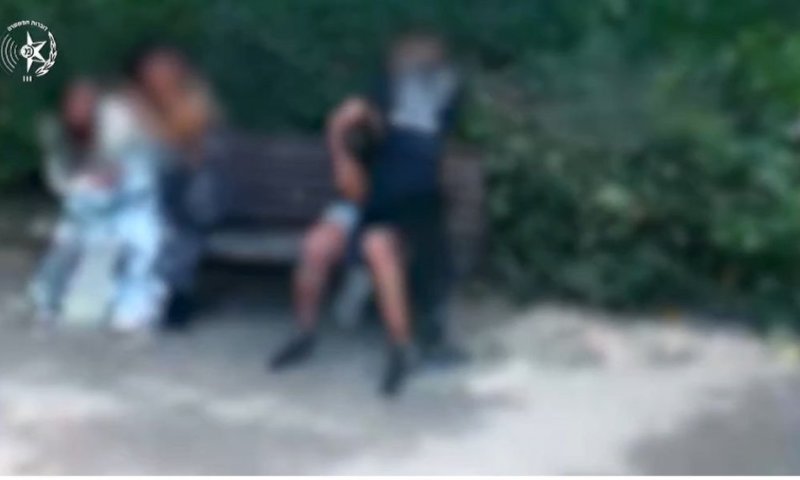 כתב אישום נגד קטין שתקף קטין אחר בגינה בחולון