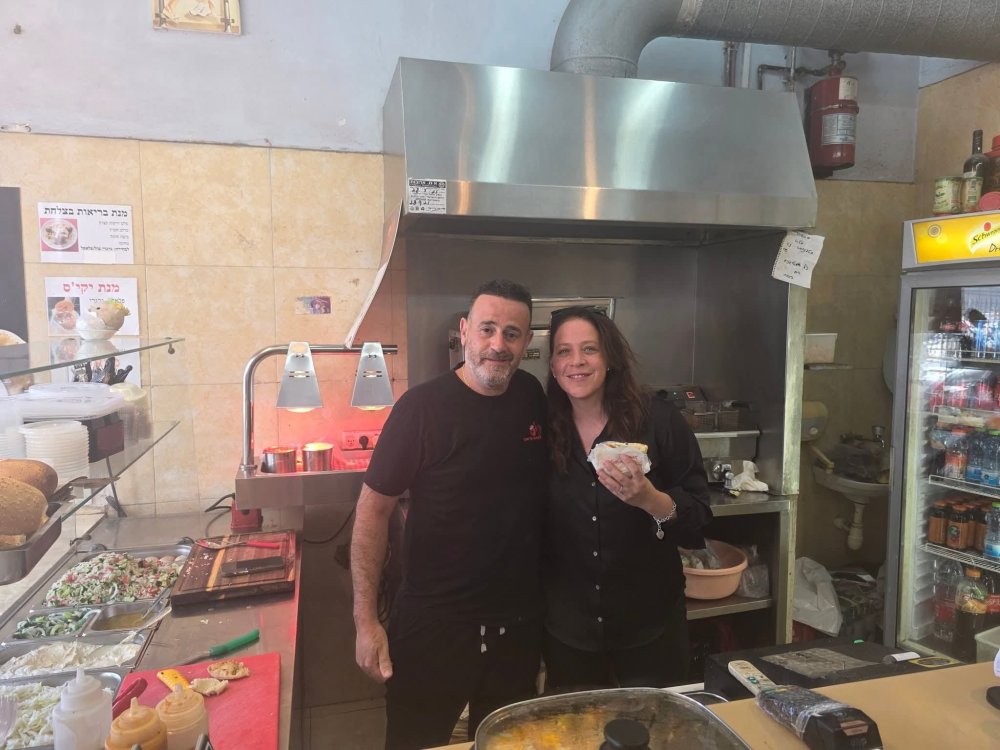 עיריית רמת גן מחזירה את העסקים לחיים: סיוע בבירוקרטיה ושיתופי פעולה קהילתיים