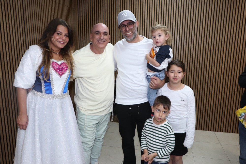 פרמיירת המחזמר "הללויה" כך זה היה