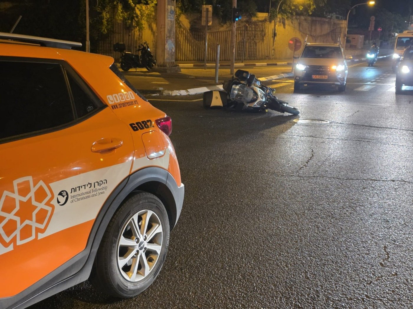 2 פצועים בתאונה בין שני אופנועים בגבול חולון בת ים