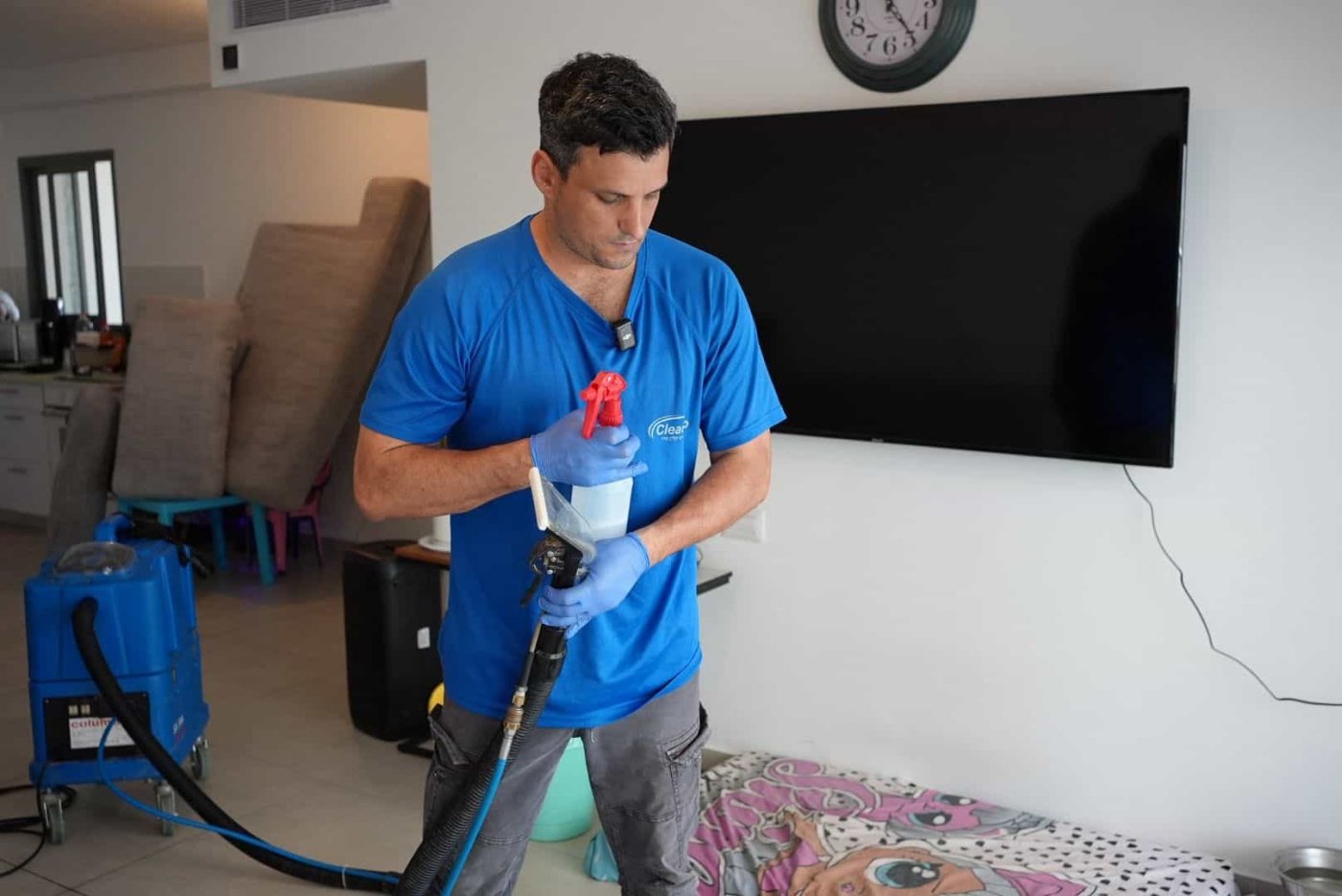 קבלו כמה טיפים חשובים: ניקוי ספות מקצועי עם קלין פרו