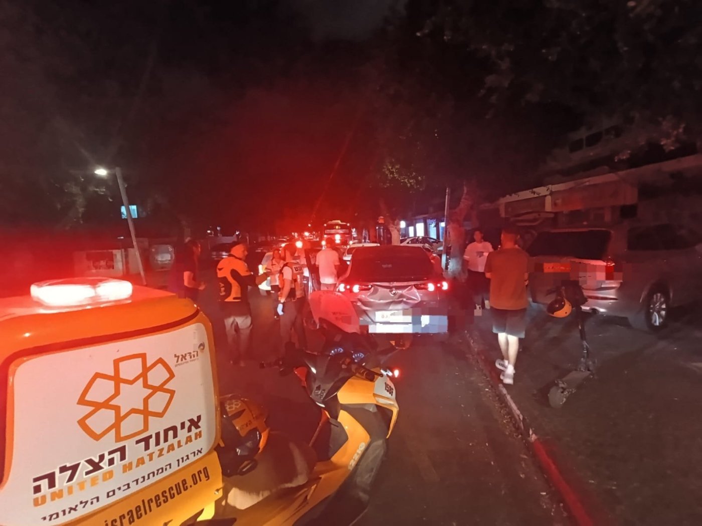 שתי נפגעות בתאונת עם מעורבות אוטובוס בבת ים