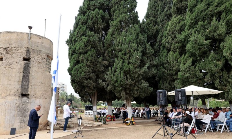 הערב (ה'), טקס הזיכרון העירוני לחללי פעולות האיבה בחולון