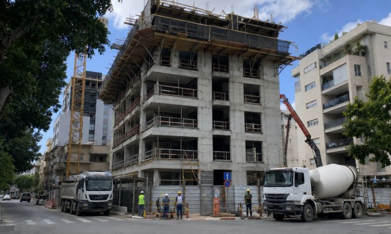 הגברת אכיפת עבירות בנייה בבת ים