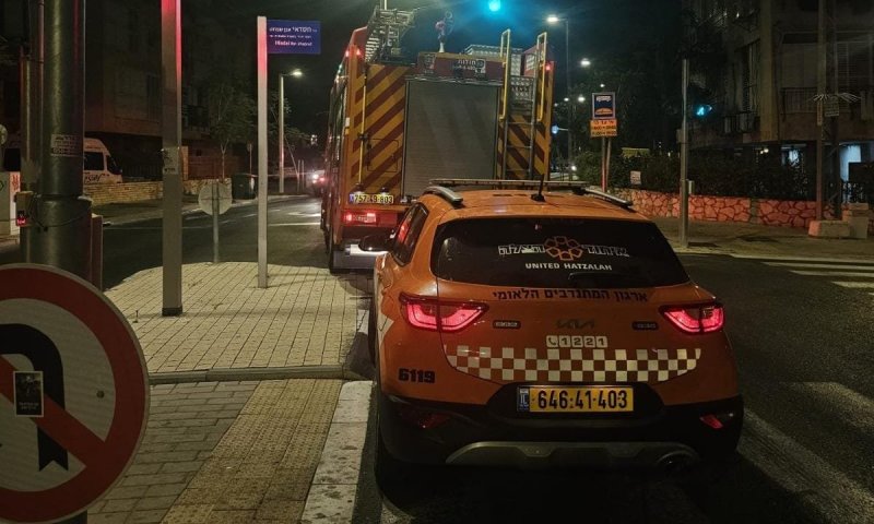 ילד נפגע בשריפה בחולון