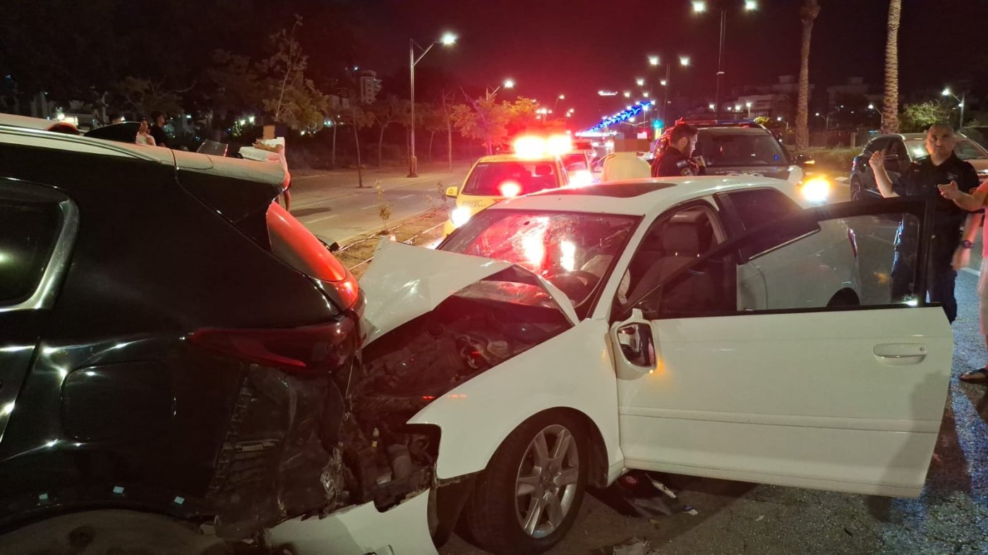 ראשון לציון: 4 פצועים בשתי תאונות במוצאי השבת