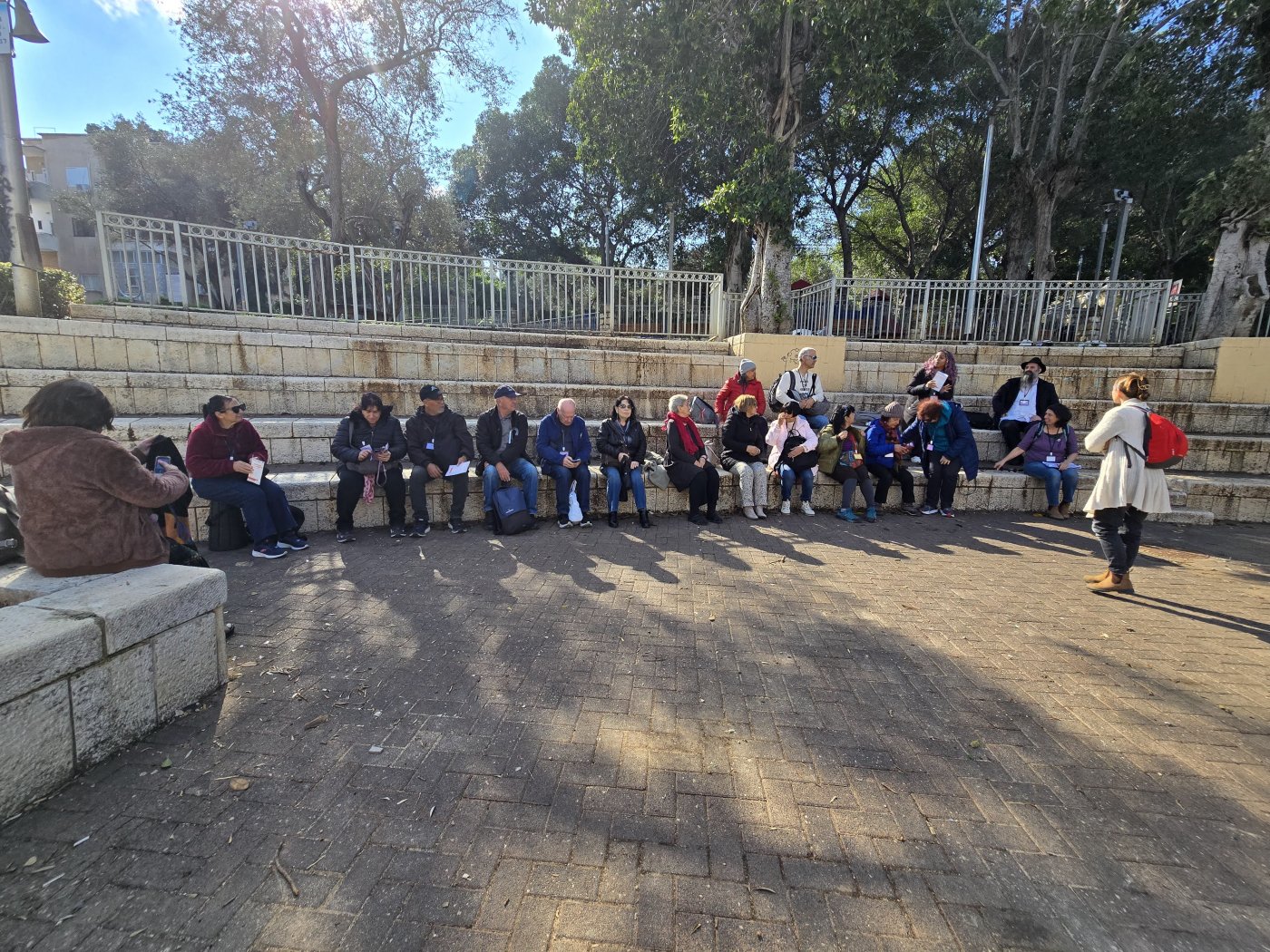 קהילה של עיר: רשת הקהילות של רחובות פותחת שנת פעילות בסיור למידה בחיפה