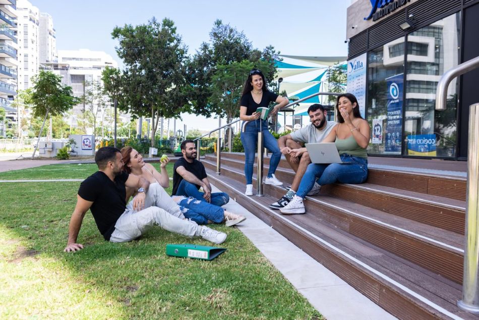 מלגות לסטודנטים והסטודנטיות של ראשון לציון
