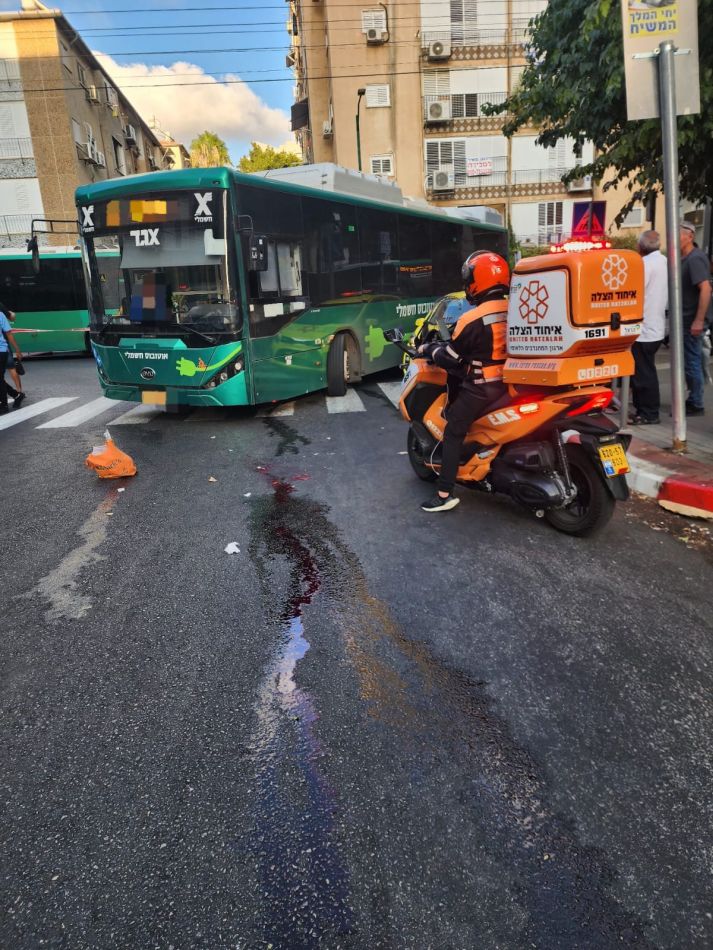 פצועה בתאונת אוטובוס בראשון לציון