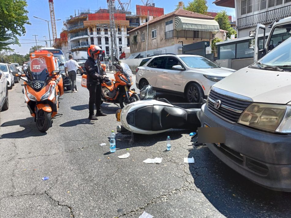 פצוע בתאונה ברחוב אנילביץ בבת ים
