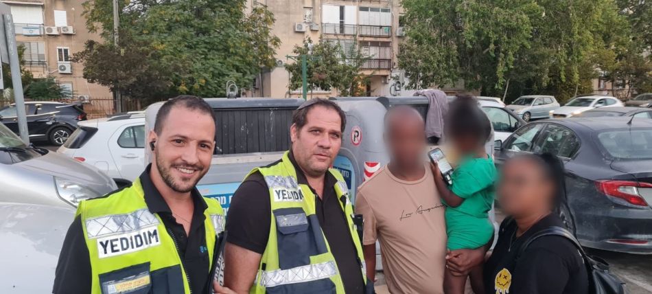 בת שנתיים ננעלה ברכב במערב ראשון לציון