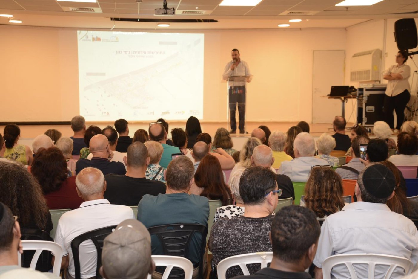 ג'סי כהן מתחדשת