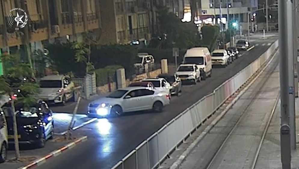 נחטף, נכלא במכולה ועבר התעללות מצולמת