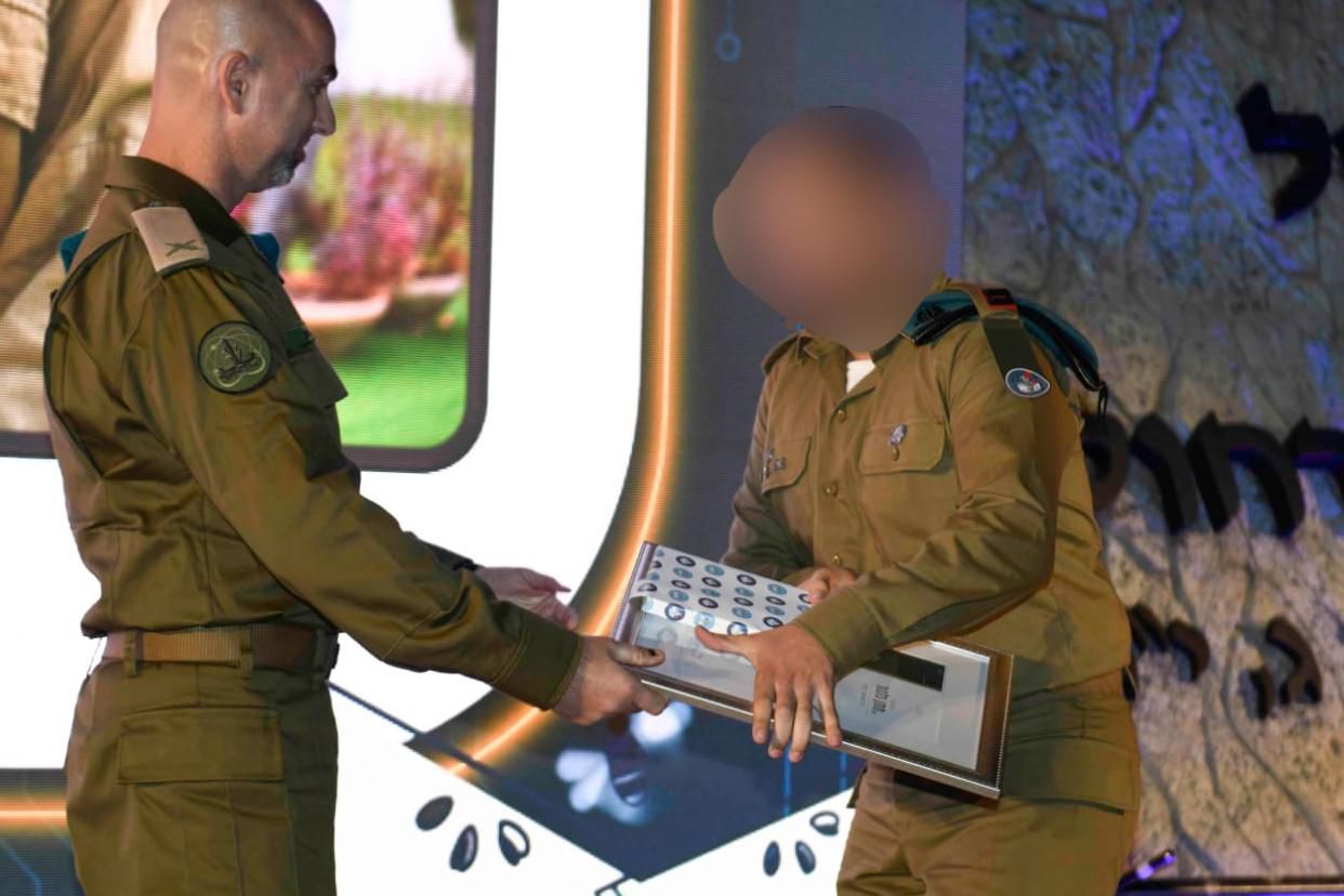 קצין תושב בת ים, נבחר למצטיין קצין הקשר והתקשוב הראשי