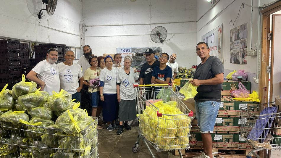 יום המתנדב: הכירו את מתנדבי "חסדי נעמי" בת ים