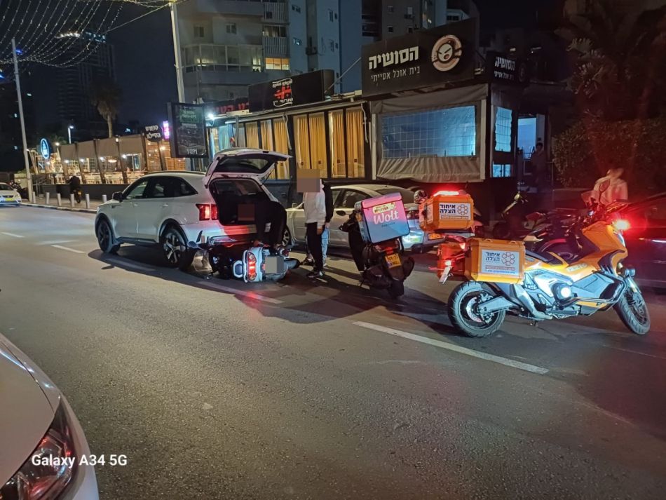צעיר נפצע בתאונת אופנוע בטיילת בת ים