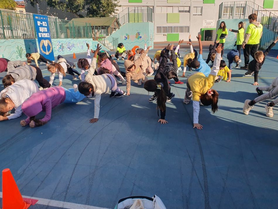 המדליסט האולימפי שיבדוק את ספורטאי בת ים הצעירים